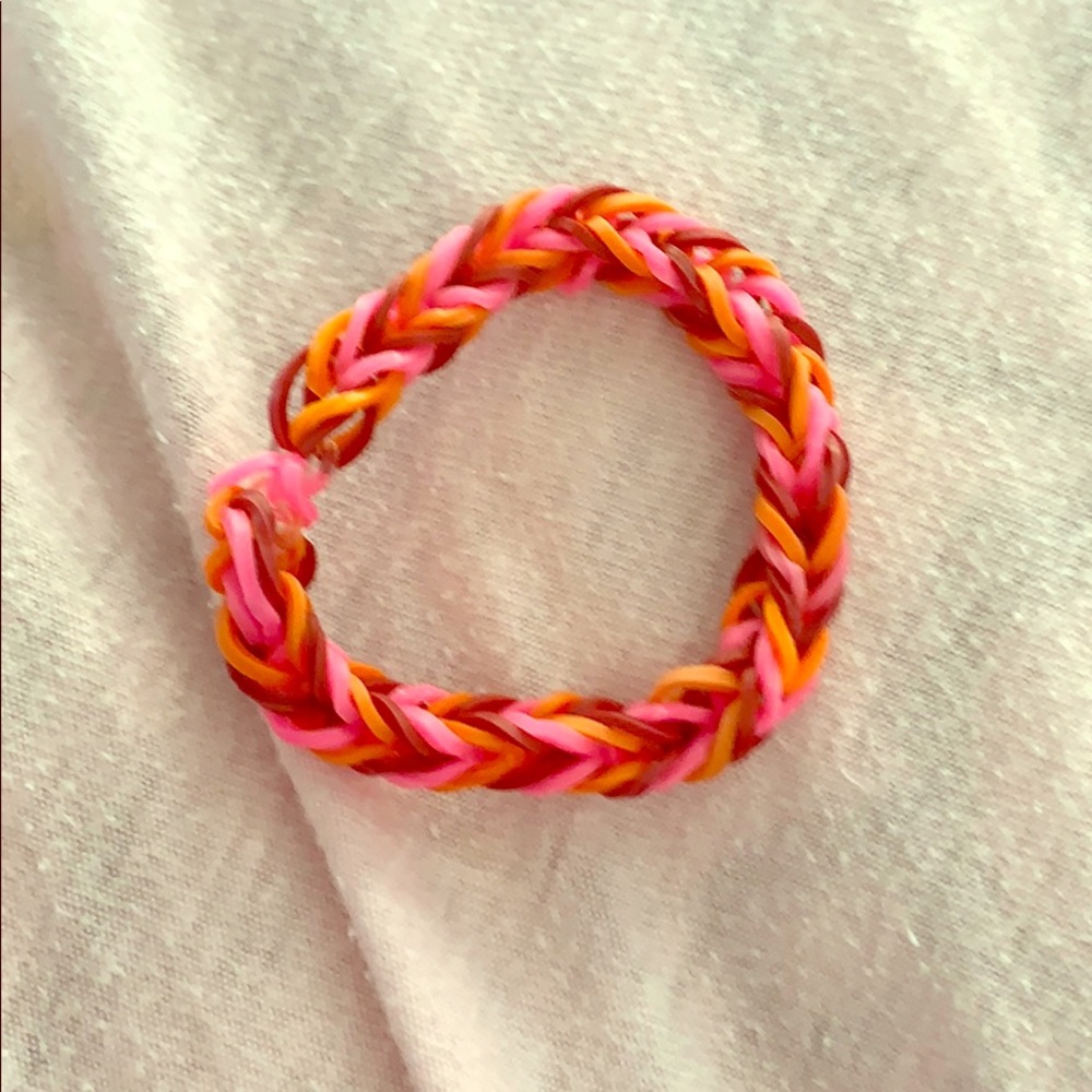 Rainbow loom